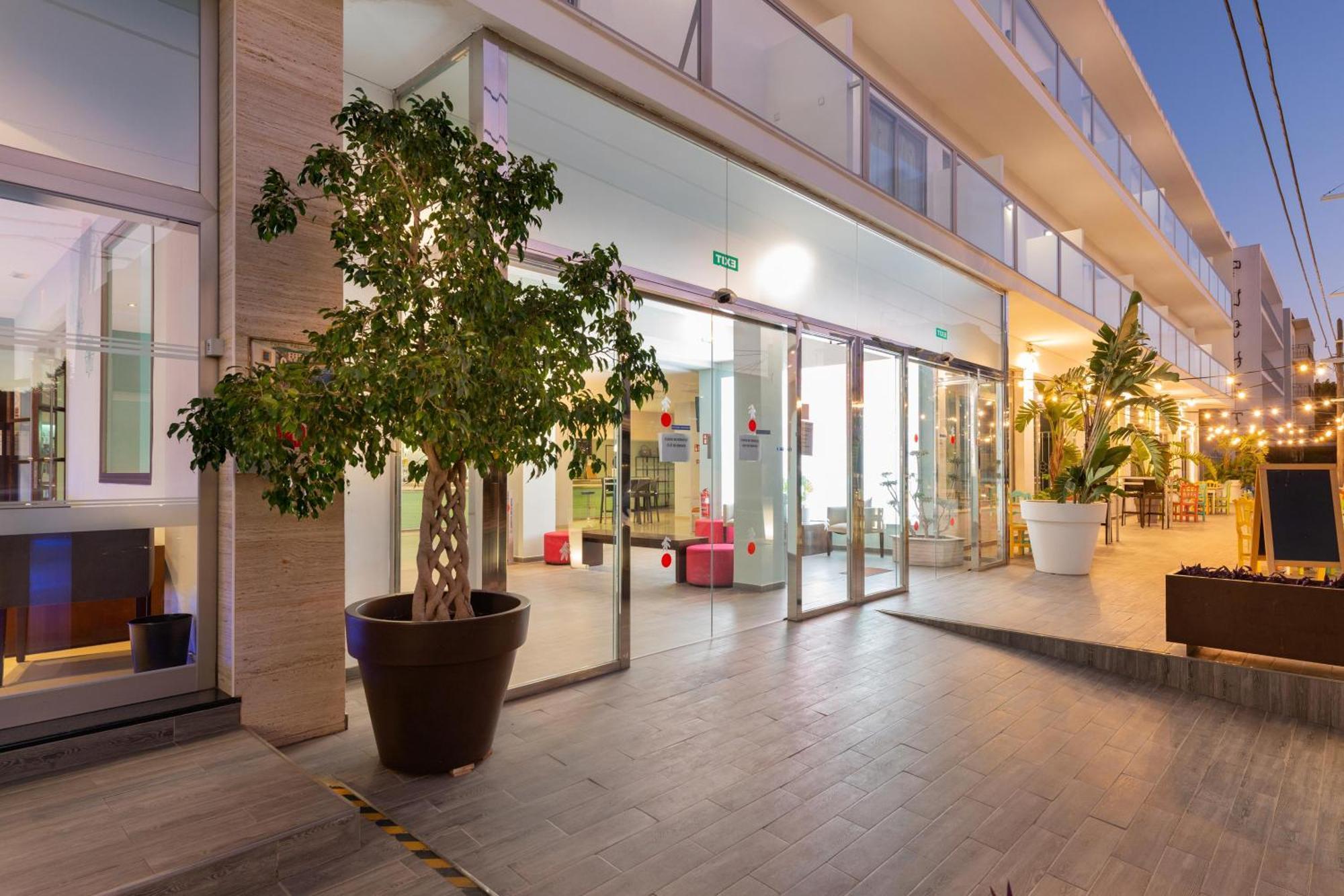 Hotel Puchet Ibiza San Antonio  Exteriör bild