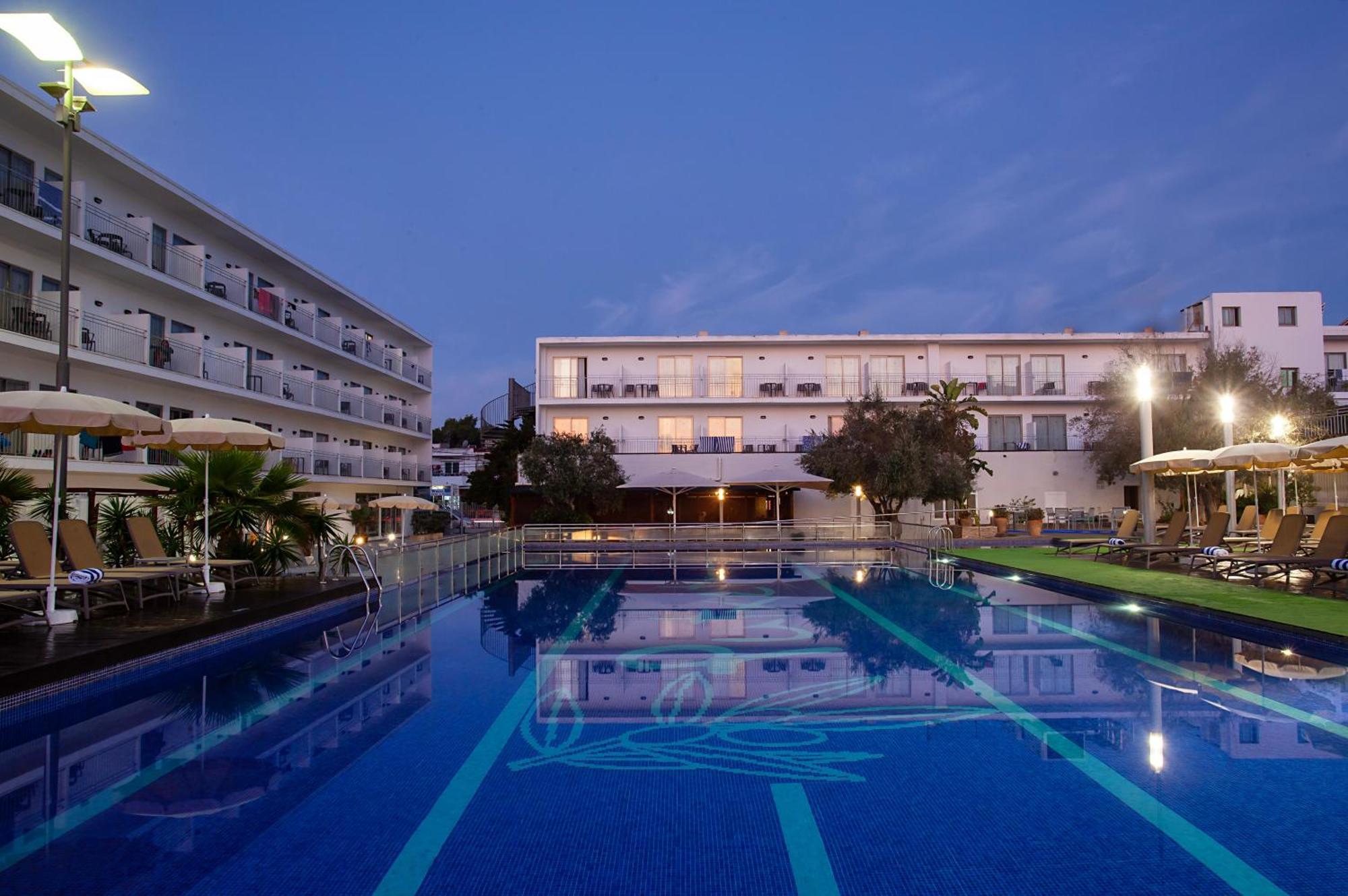 Hotel Puchet Ibiza San Antonio  Exteriör bild
