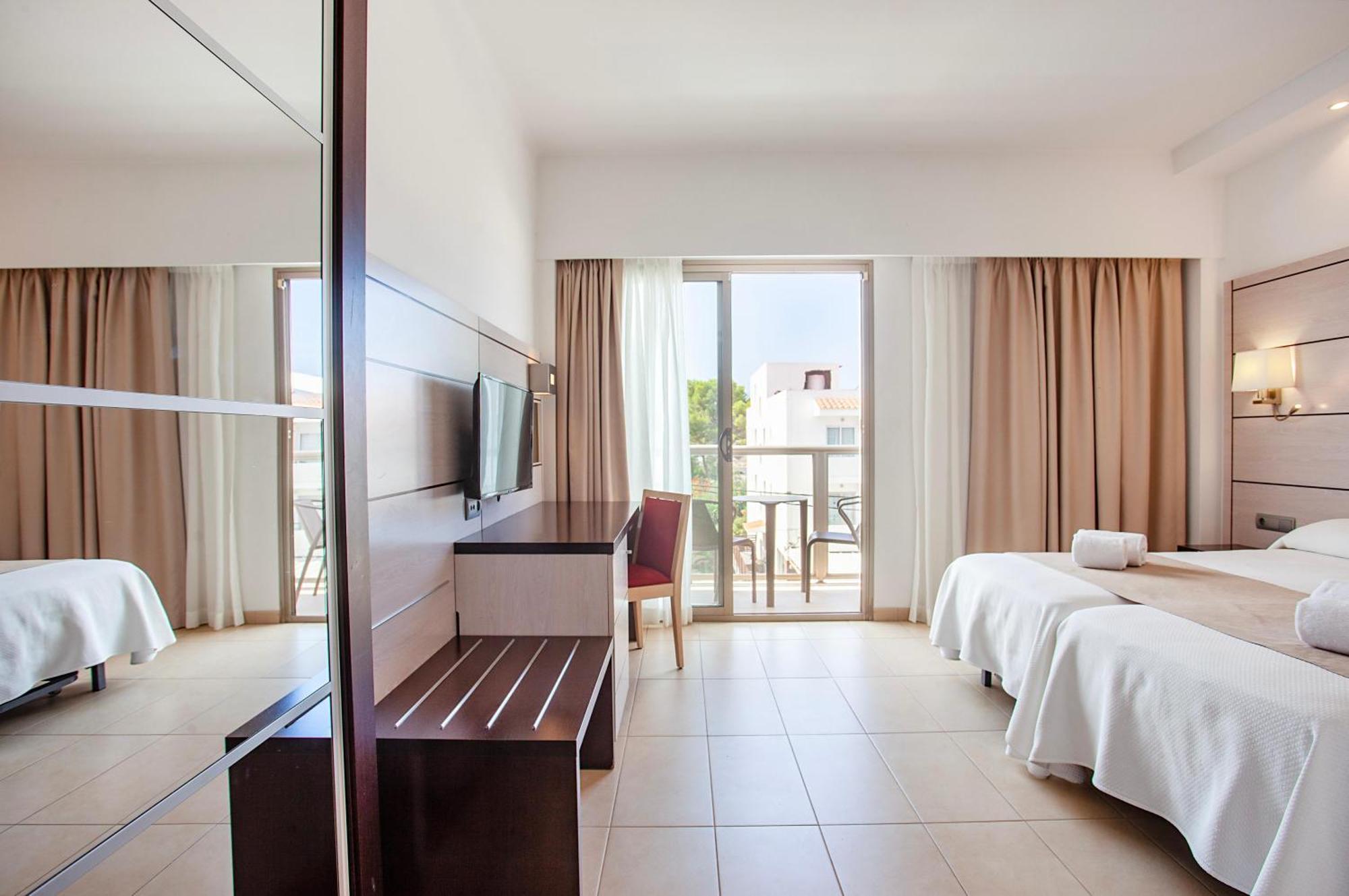 Hotel Puchet Ibiza San Antonio  Exteriör bild