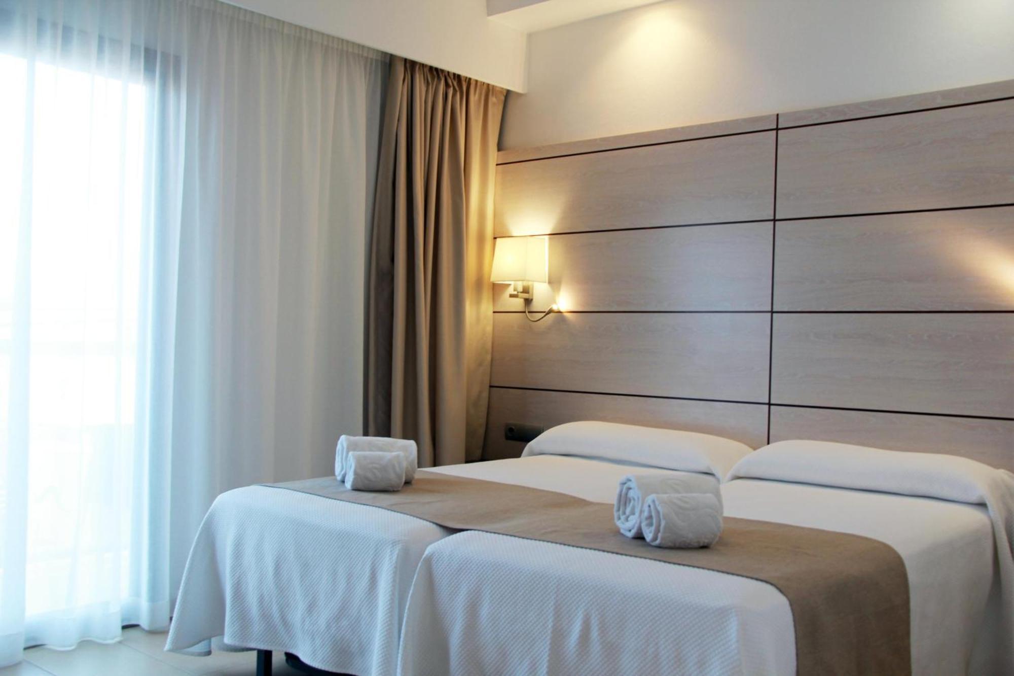 Hotel Puchet Ibiza San Antonio  Exteriör bild