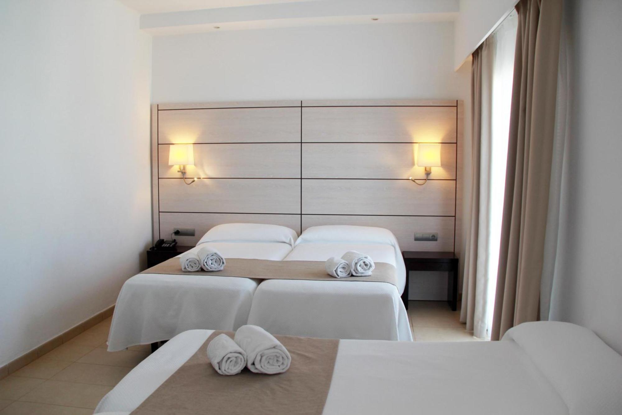 Hotel Puchet Ibiza San Antonio  Exteriör bild