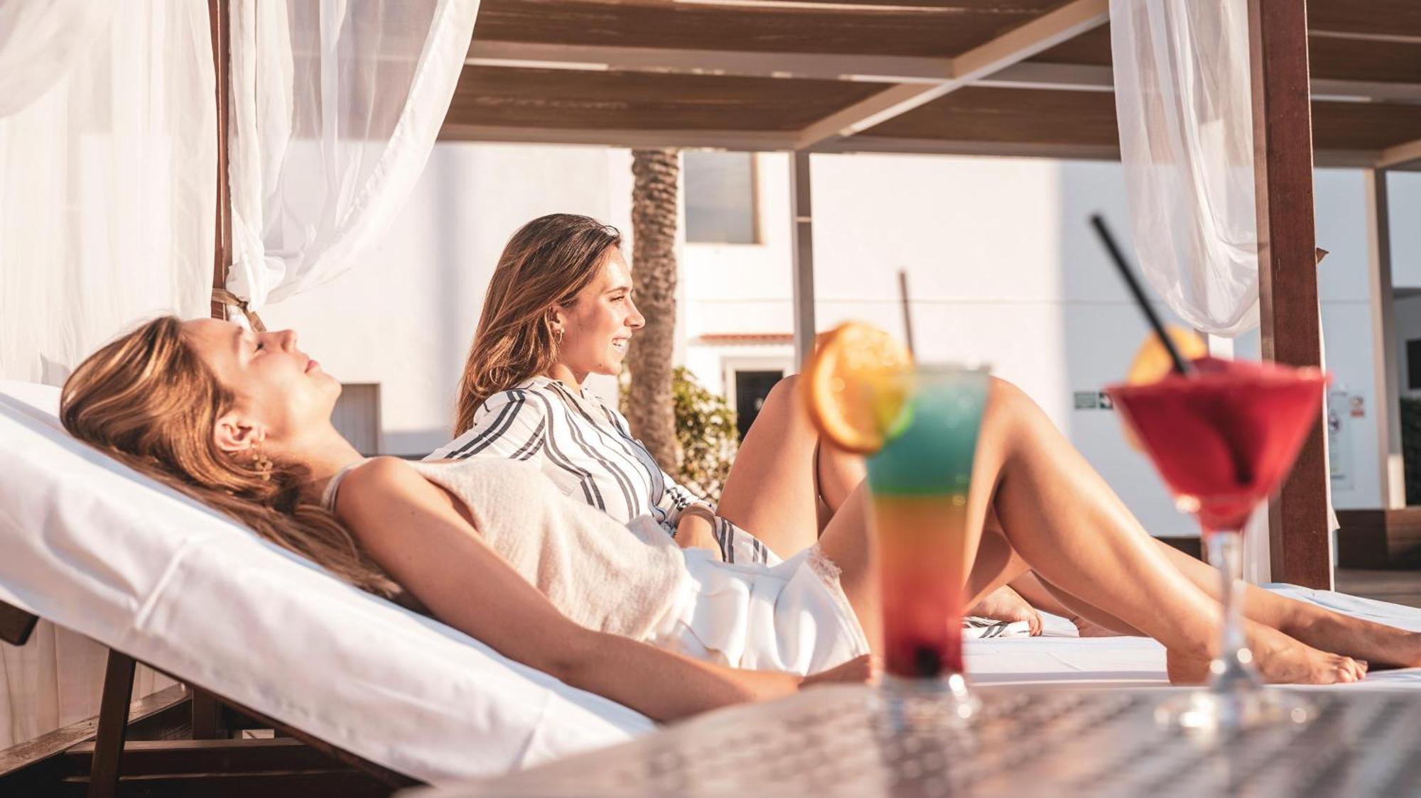 Hotel Puchet Ibiza San Antonio  Exteriör bild